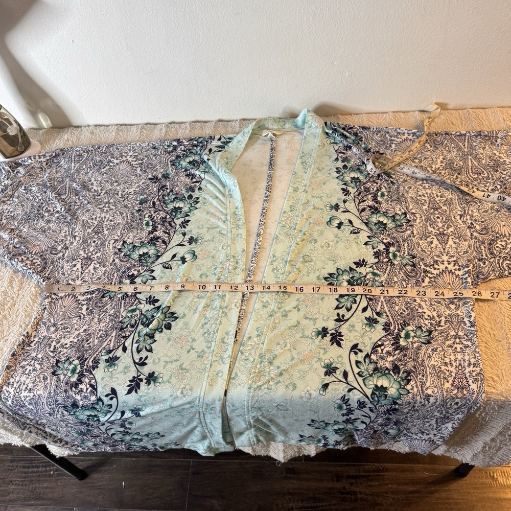 Soma Short Kimono Robe Women's Medium Blue Floral Open Front Rayon Cardigan - Picture 6 of 9